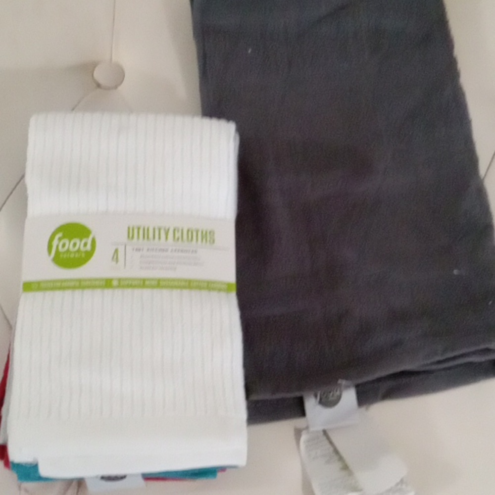 Kitchen towels - Picture 2 of 2